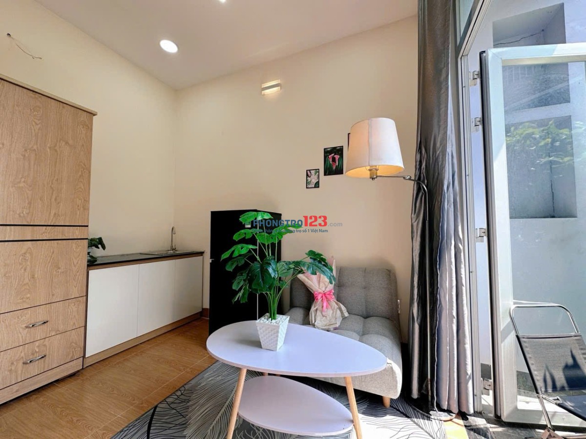 CHO THUÊ CHDV 40m2 FULL NỘI THẤT BAN CÔNG ỞĐƯỜNG THIÊN HỘ DƯƠNG Q. GÒ VẤP