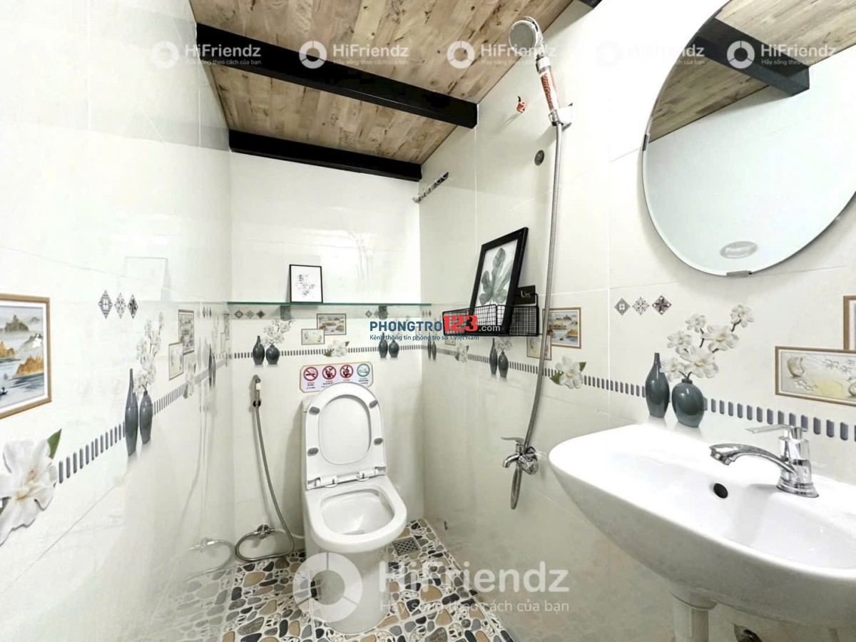 PHÒNG TRỌ GIÁ RẺ TIẾT KIỆM CHO SINH VIÊN SẴN MÁY LẠNH NGAY ĐẦM SEN - ĐH VẮN HIẾN