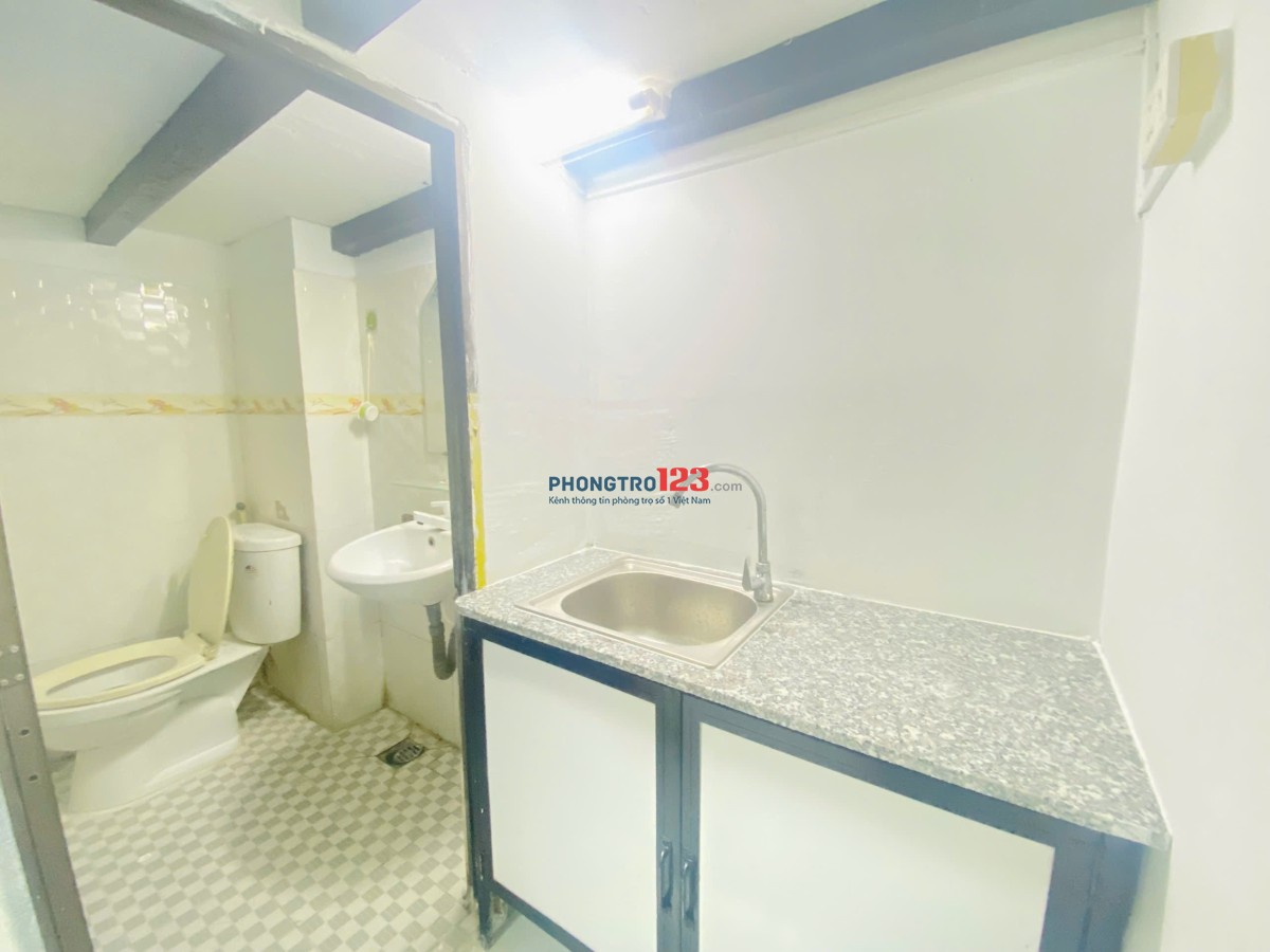 Phòng Trọ Thân Nhân Trung Giá Rẻ, Ngay Nhà Ga T3, Giá Chỉ Từ 3TR2