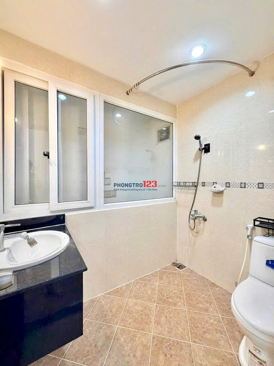 Căn hộ 1pn tách bếp ban công full nội thất rộng 40m2 gần cv hoàng văn thụ sân bay quận tân bình