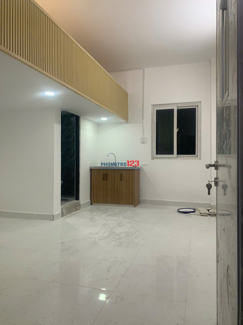 DULEX ĐẦY ĐỦ NỘI THẤT THANG MÁY MEGA BÌNH PHÚ QUẬN 6