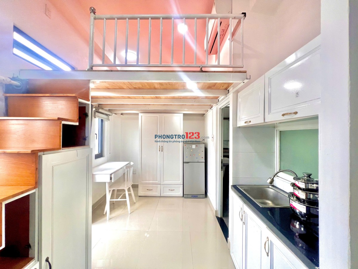 PHÒNG DUPLEX FULL NỘI THẤT ÁNH SÁNG TRỜI NGAY ÂU CƠ