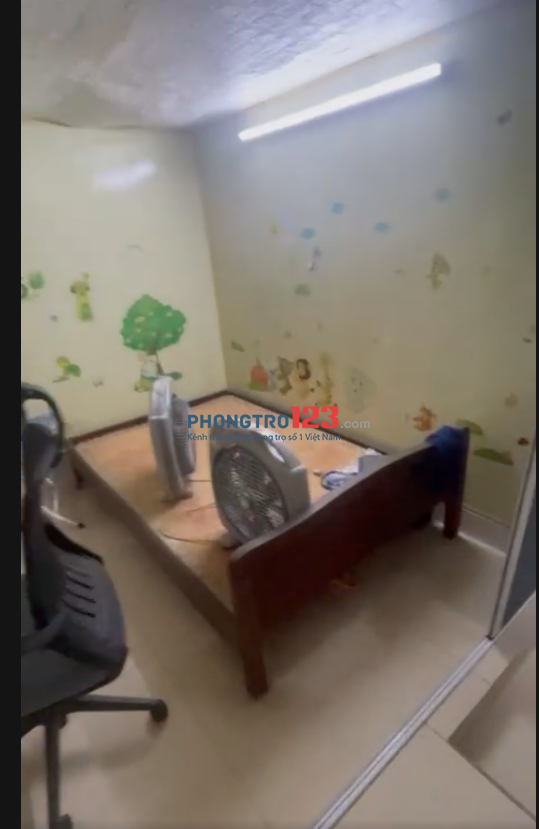 Cho thuê tầng 1 nhà 50m² tại Mỗ Lao - Hà Đông.