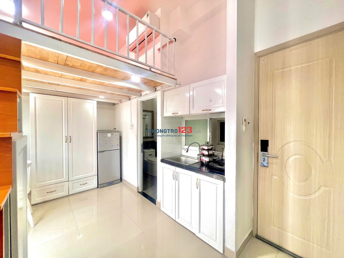 PHÒNG DUPLEX FULL NỘI THẤT ÁNH SÁNG TRỜI NGAY ÂU CƠ