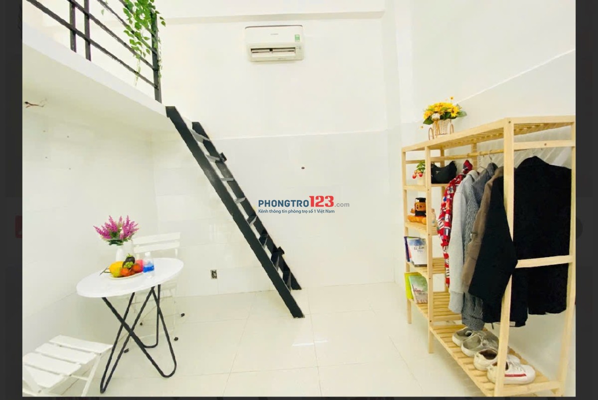 Cho thuê phòng có gác 30m2 ngay công viên Gia Định