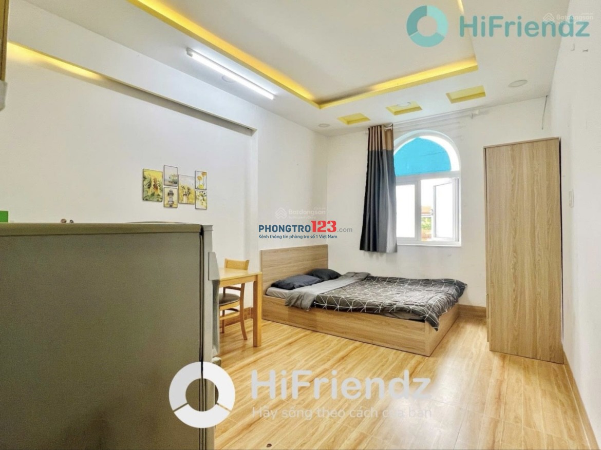 Studio Cửa Sổ Trời Full Nội Thất Giá Rẻ