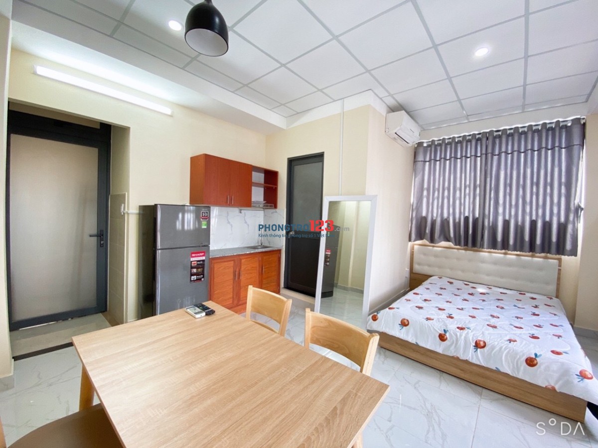 CĂN HỘ STUDIO RỘNG FULL NỘI THẤT GẦN LANDMARK, NGÃ TƯ HÀNG XANH