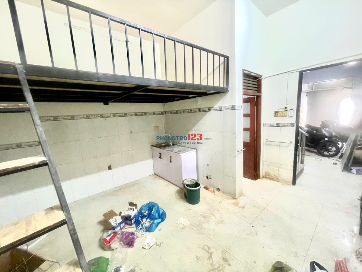 MẶT BẰNG KINH DOANH + CÓ PHÒNG Ở LẠI GIÁ CHỈ 5TR TÁCH LẺ VÀ 8TR THUÊ COMBO NGAY MẶT TIỀN BÌNH LONG