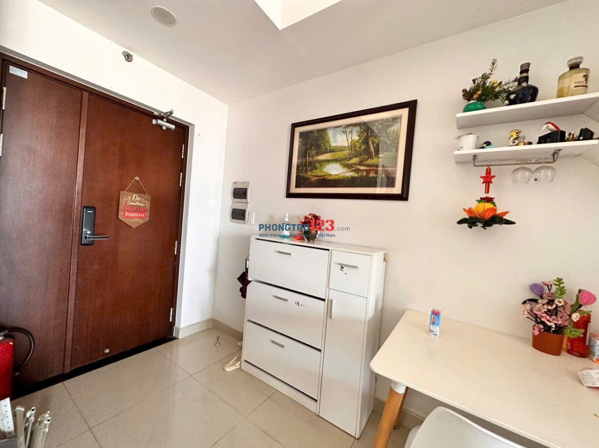 Chung cư Kingston Residence, Phú Nhuận 2p ngủ, NTCC giá 20tr