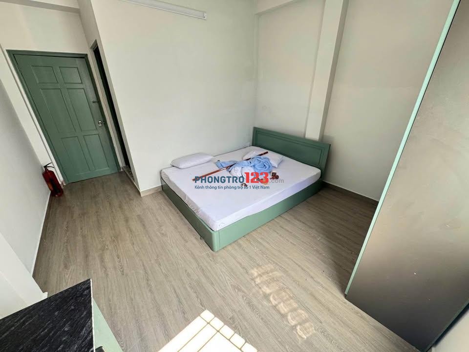 Chung cư Hồ Văn Huê, P9, Phú Nhuận:63m2, 2p ngủ giá 8tr