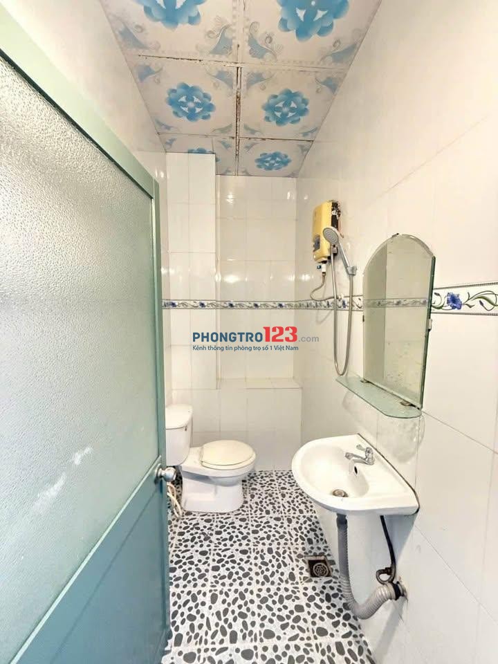 Chung cư Hồ Văn Huê, P9, Phú Nhuận:63m2, 2p ngủ giá 8tr