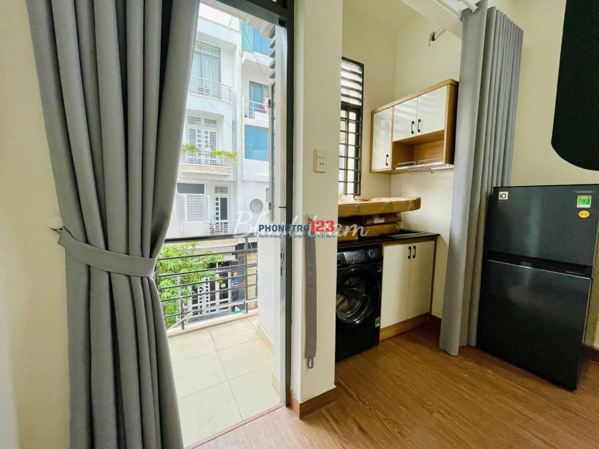 CHO THUÊ CĂN HỘ BAN CÔNG CỬA SỔ LỚN - GẦN CẦU THỊ NGHÈ, HÀNG XANH