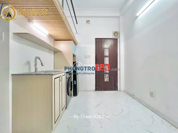 Phòng Trọ Gác Cao Gần Q1, Q2 ngay Ngã Tư Hàng Xanh có Máy Giặt Riêng Full NT 30m2 ở Nguyễn Gia Trí