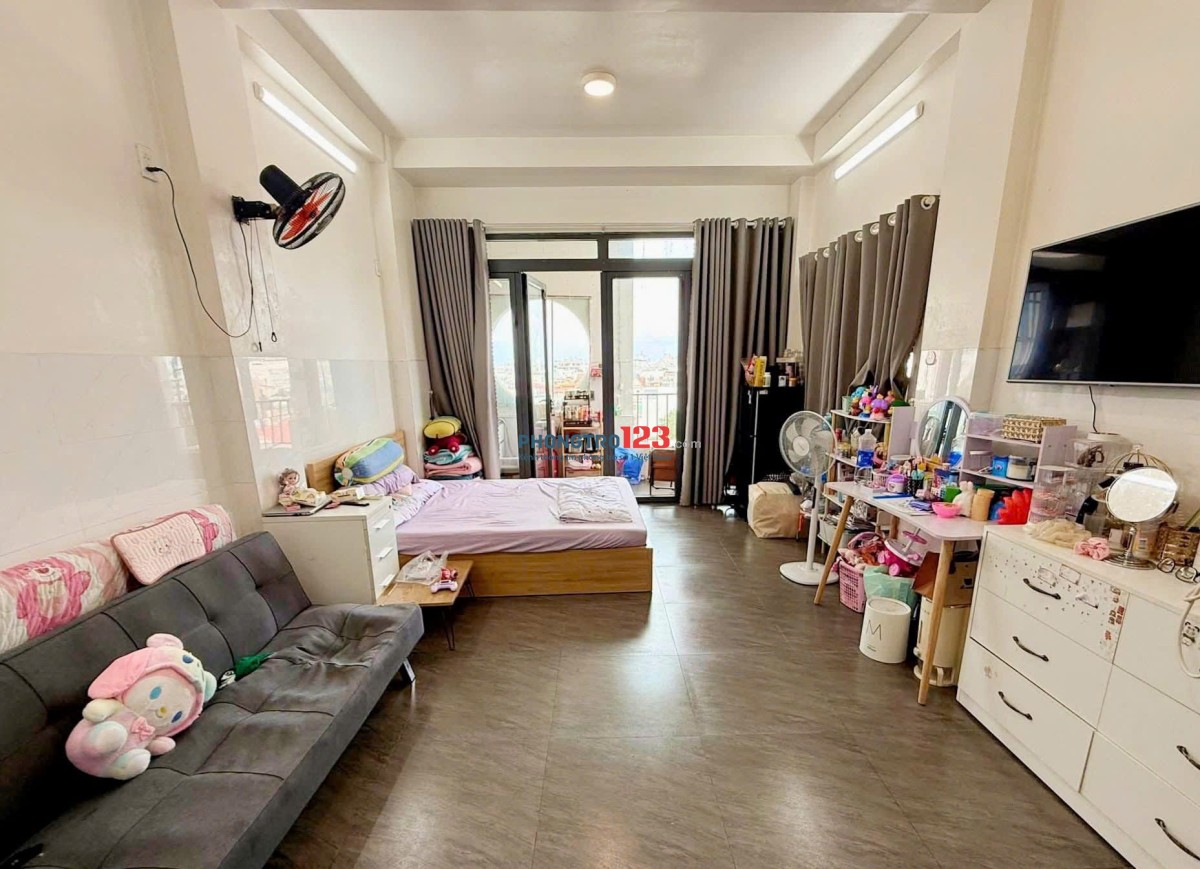 Chung cư Thế Kỉ 2, Ung Văn Khiêm, BT: 40m2, 1p ngủ, Nội thất, 6tr7/th