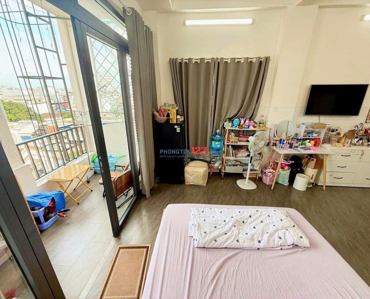 Chung cư Thế Kỉ 2, Ung Văn Khiêm, BT: 40m2, 1p ngủ, Nội thất, 6tr7/th