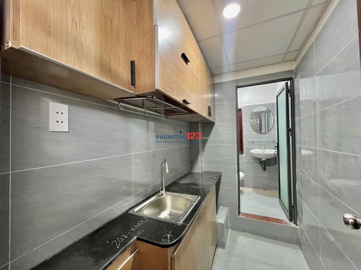 Cho thuê phòng trọ có gác 25m2 ở ngay công viên Hoàng Văn Thụ