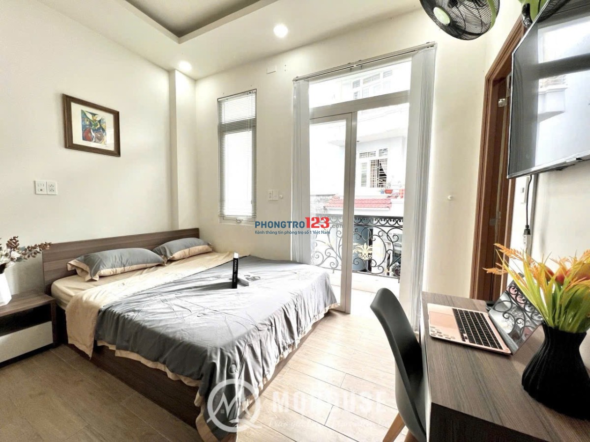  Căn Hộ 1PN Full Nội Thất Tân Bình – Ban Công Đẹp, Giá Tốt – 3 Phút Tới Sân Bay! Xem Là Muốn Thuê