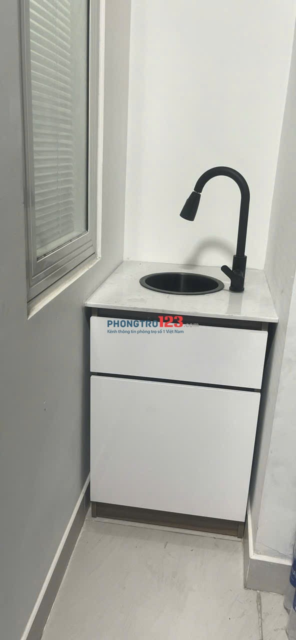  Căn Hộ 1PN Full Nội Thất Tân Bình – Ban Công Đẹp, Giá Tốt – 3 Phút Tới Sân Bay! Xem Là Muốn Thuê