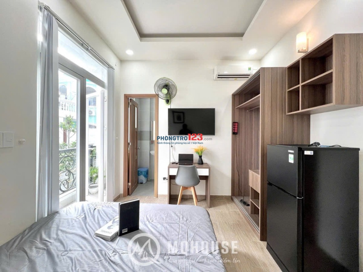  Căn Hộ 1PN Full Nội Thất Tân Bình – Ban Công Đẹp, Giá Tốt – 3 Phút Tới Sân Bay! Xem Là Muốn Thuê