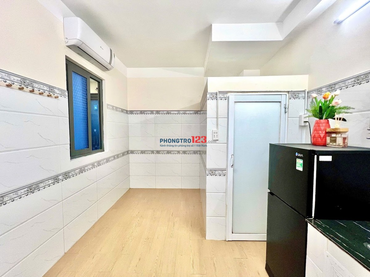 1 phòng duy nhất full tiện nghi giá rẻ chỉ 3tr2/tháng cho HSSV ngay cạnh AEON Tân Phú