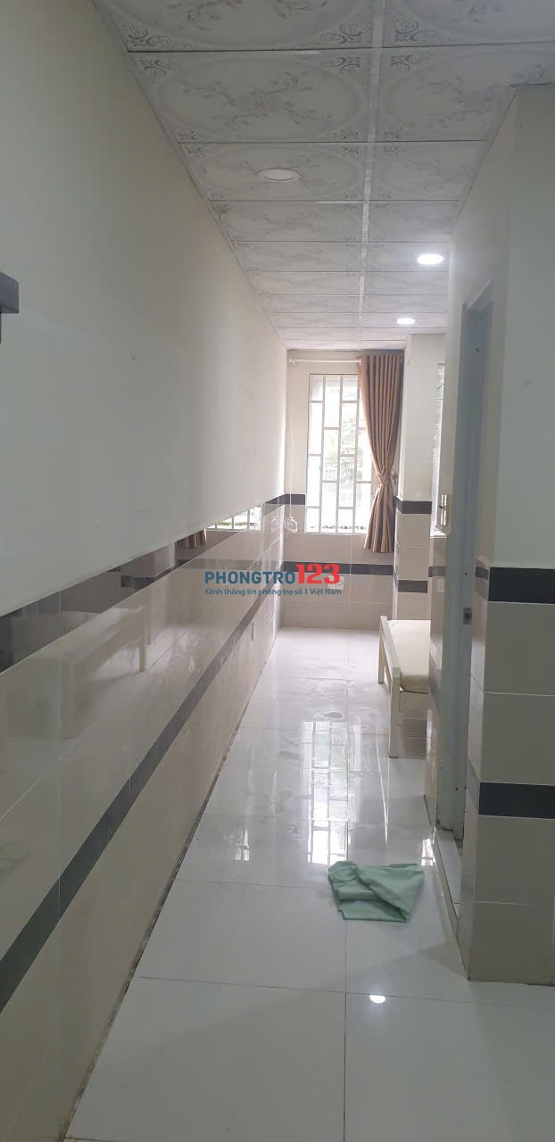 Chính chủ trống phòng 25m2, có máy lạnh, máy giặt, quạt, tủ lạnh, giường - đường số 10, An Khánh, Q2