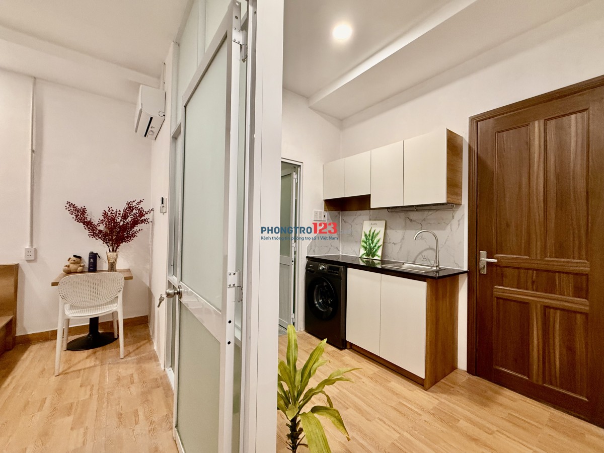 Chính chủ- CHDV 100% mới đẹp- Bàu Cát 5-Tân Bình-ngay chợ, công viên Bàu Cát, Nguyễn Hồng Đào