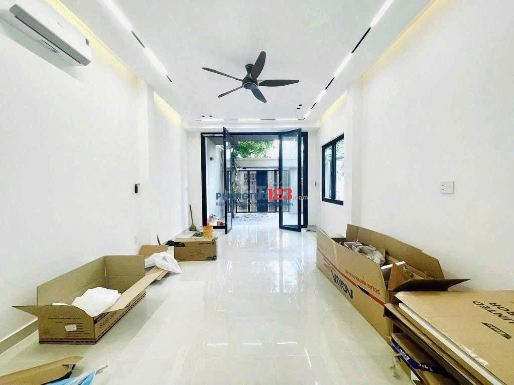 Mặt tiền hẻm xe hơi đường 3 tháng 2 quận 10