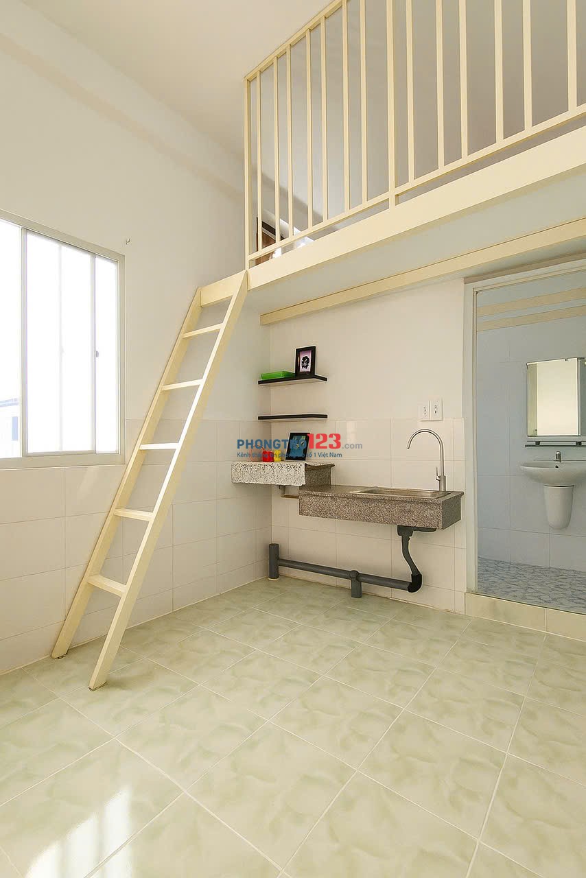 CỬA SỔ TRỜI - SẴN MÁY LẠNH TÂN BÌNH