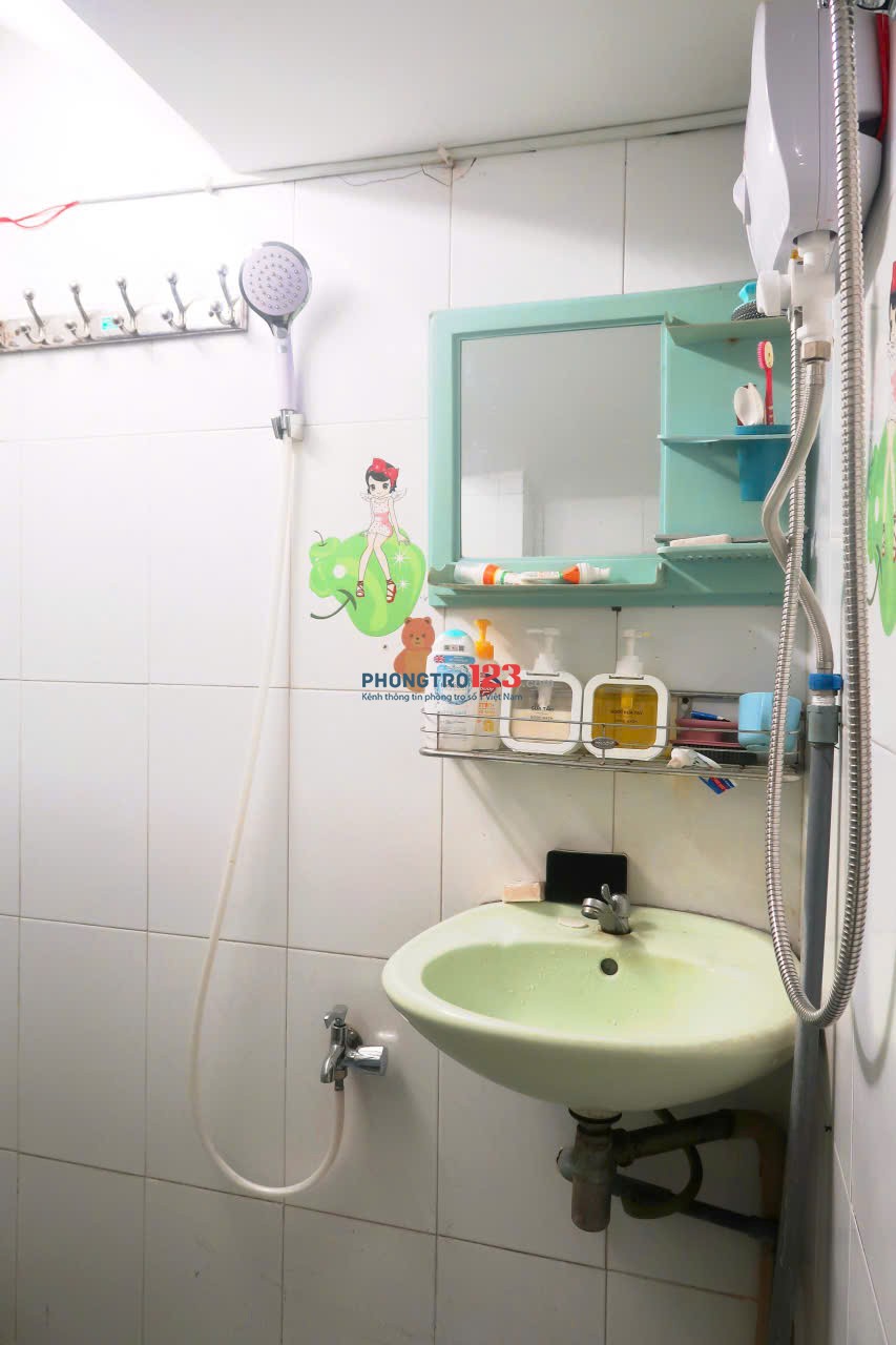 Phòng trọ FULL nội thất, cửa sổ rộng, Q11 – Chỉ cho NỮ thuê (ưu tiên NVVP) – Giá tốt 3.5tr!