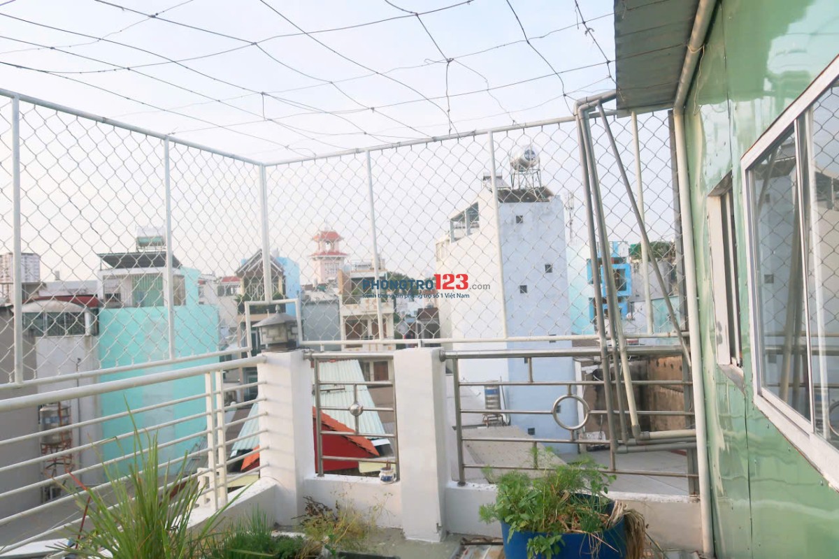 Phòng trọ mới, Full nội thất, ban công rộng, Q11 – Chỉ cho NỮ thuê, ưu tiên NVVP – Giá tốt 5.5tr!