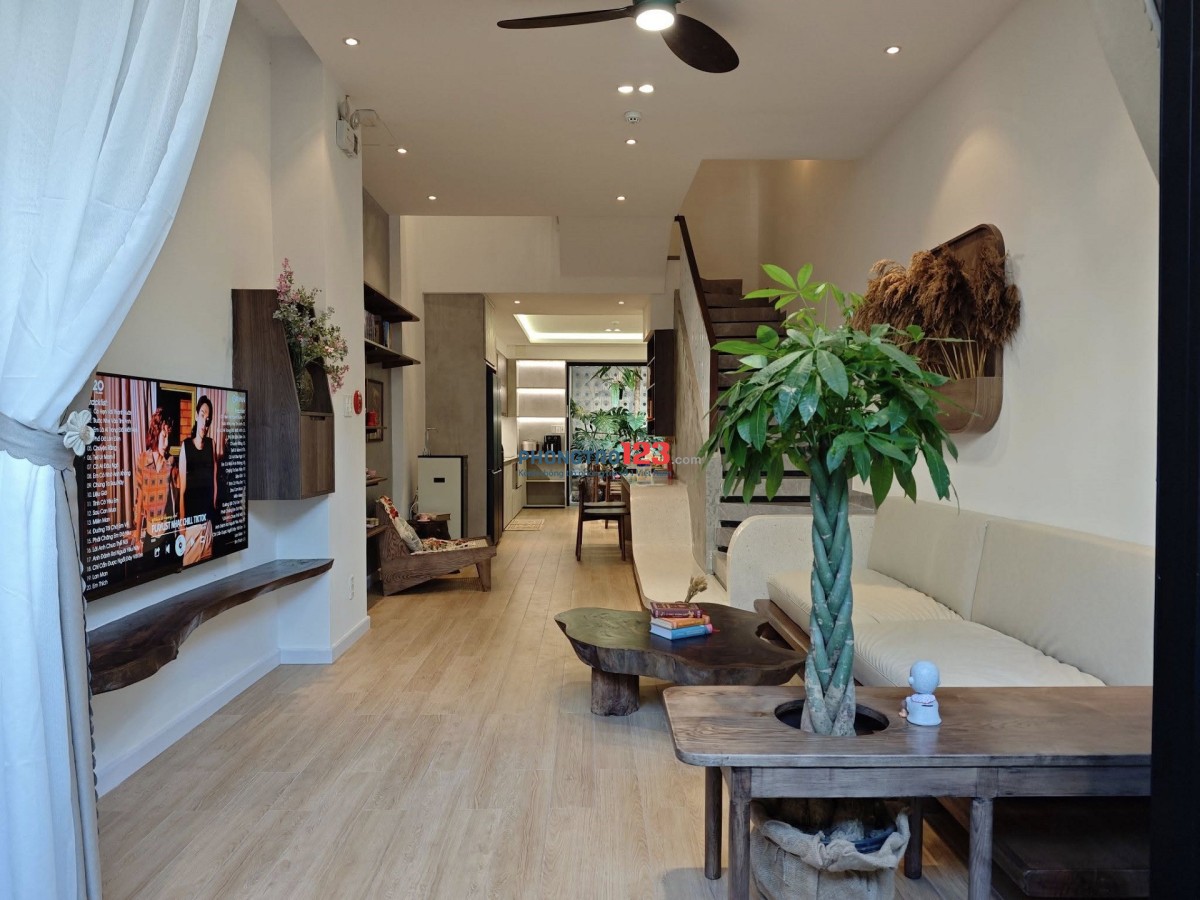 Cho thuê nhà nguyên căn 4PN có bể sục đầy đủ nội thất gần Lotte phù hợp kinh doanh hoặc ở cũng được