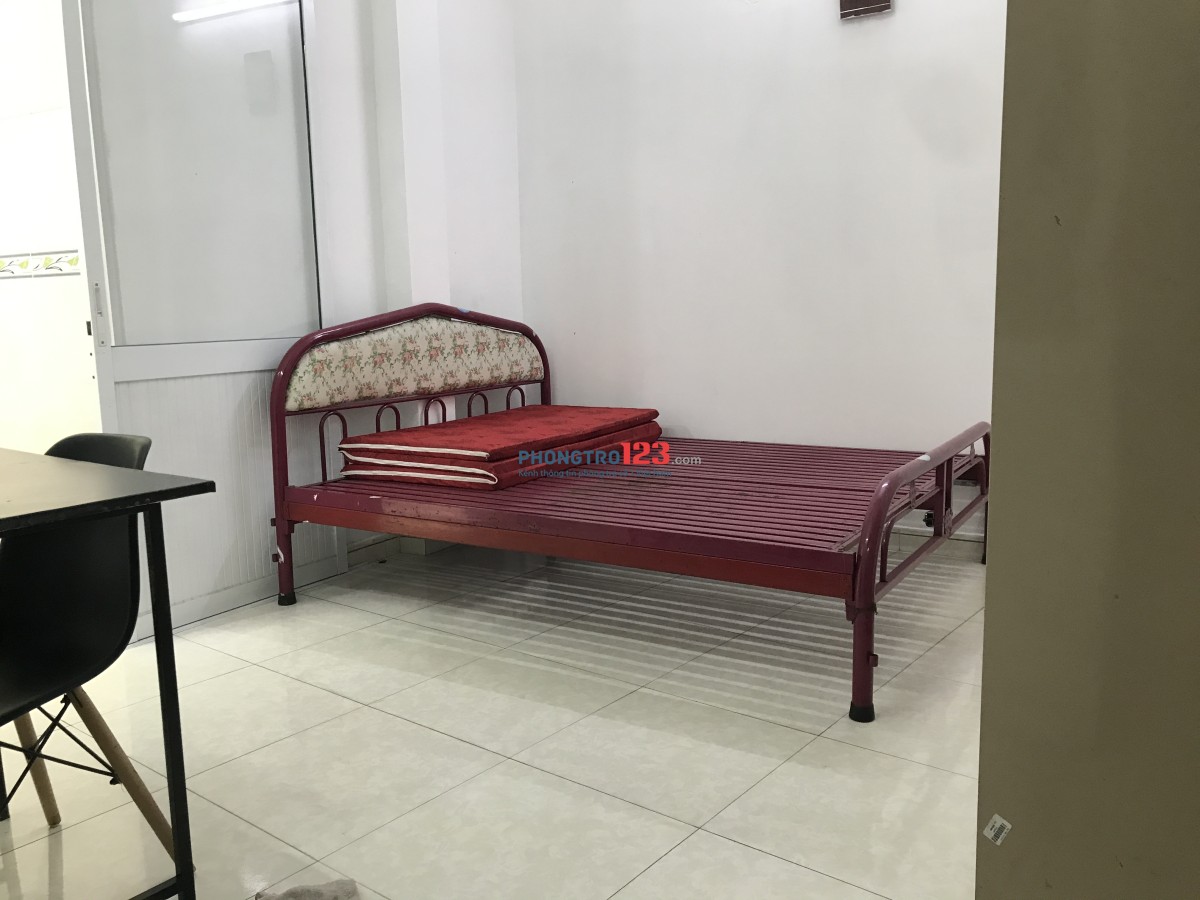 Phòng cho nữ thuê gần UBND phường Hạnh Thông