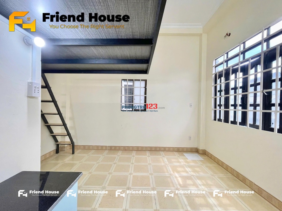 Trống sẵn 1 Phòng Có Gác Rộng 25m2