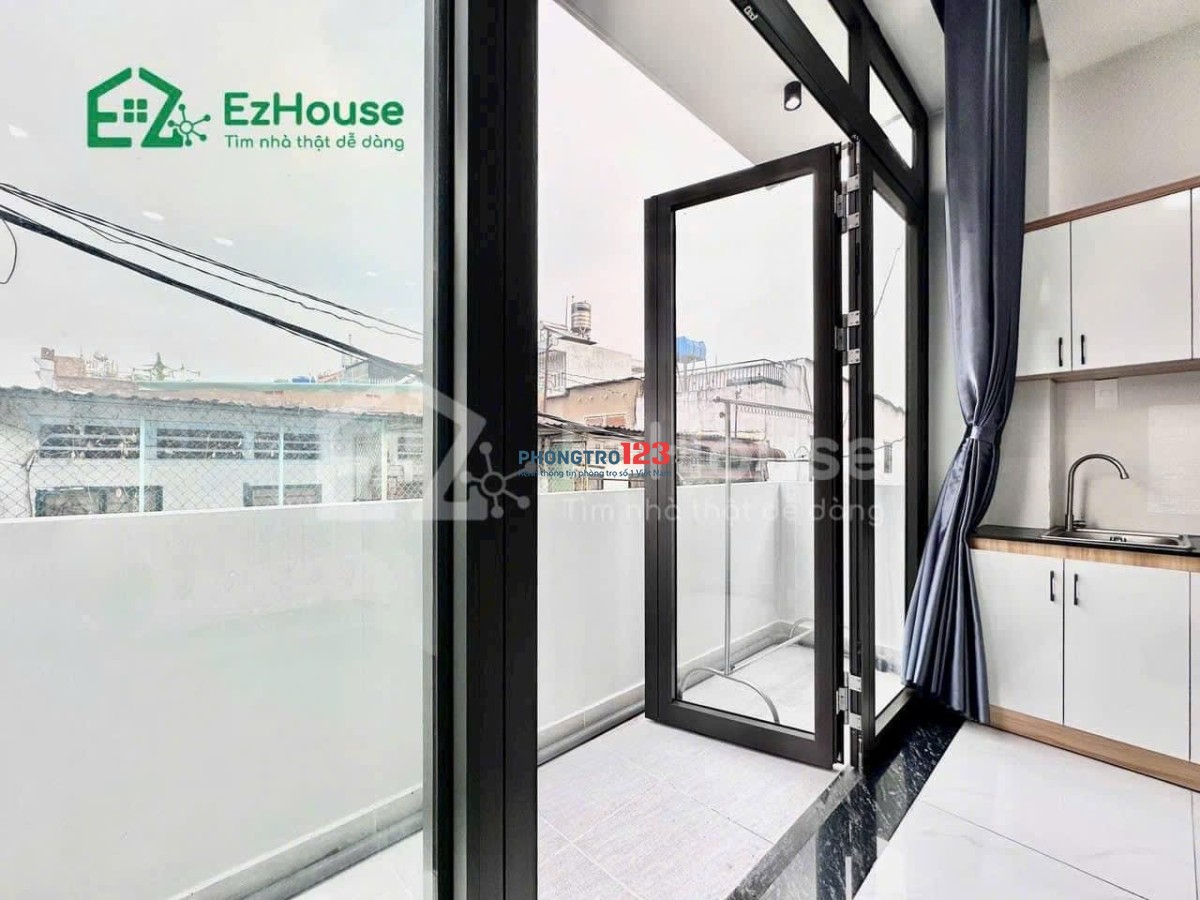 Studio ban công Full Nội Thất_30m2_Ngay Trường Chinh