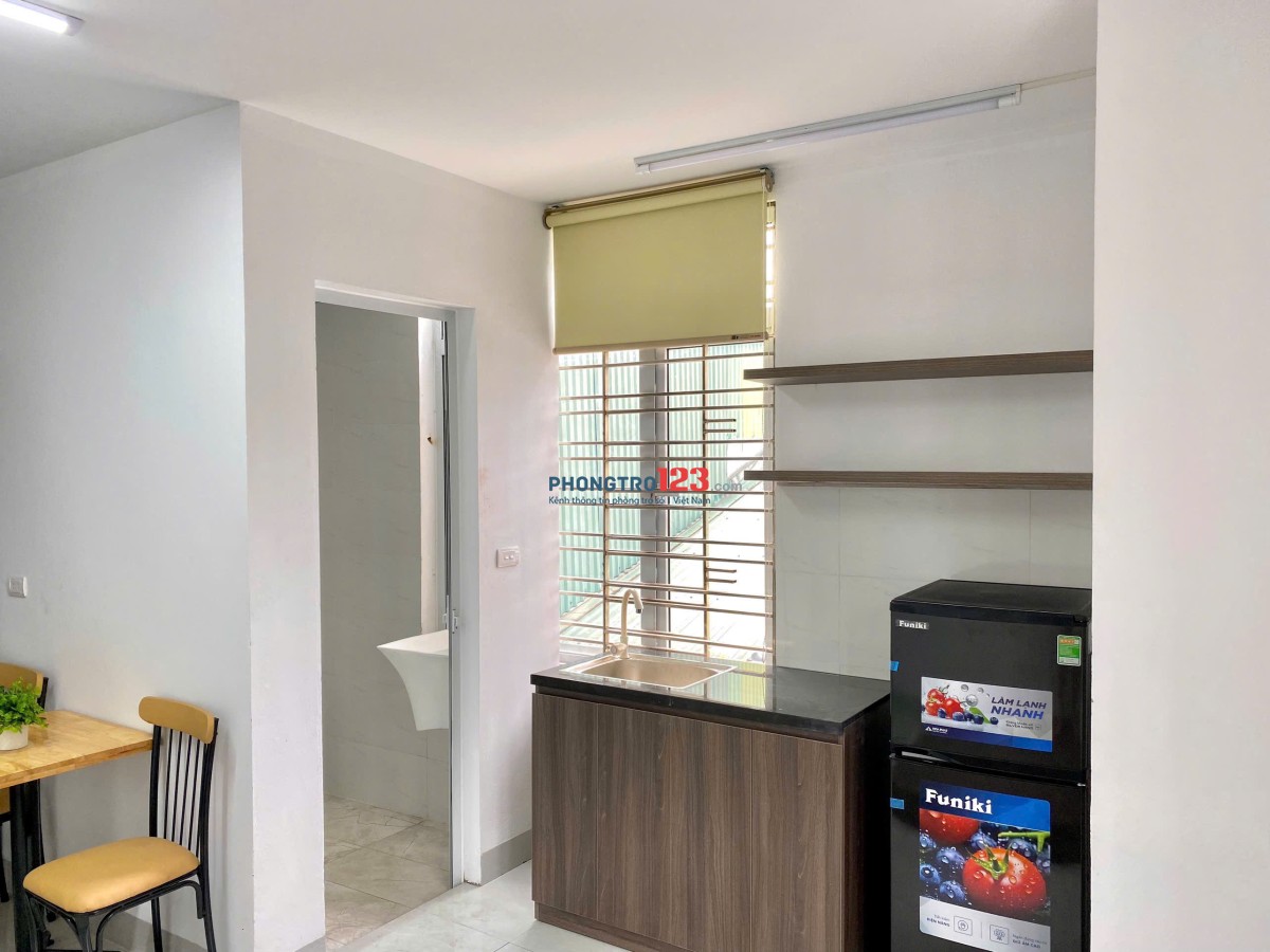 Chung cư mini mới tinh 30m2, 3tr8 triệu, tại ngõ 32 Đỗ Đức Dục, Mễ Trì. Full Đồ