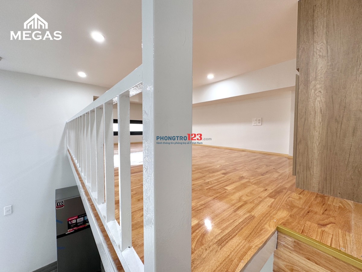 Gần Văn Lang, Q1 , Free 4 xe vs Dịch Vụ, Full Nội Thất Cao Cấp