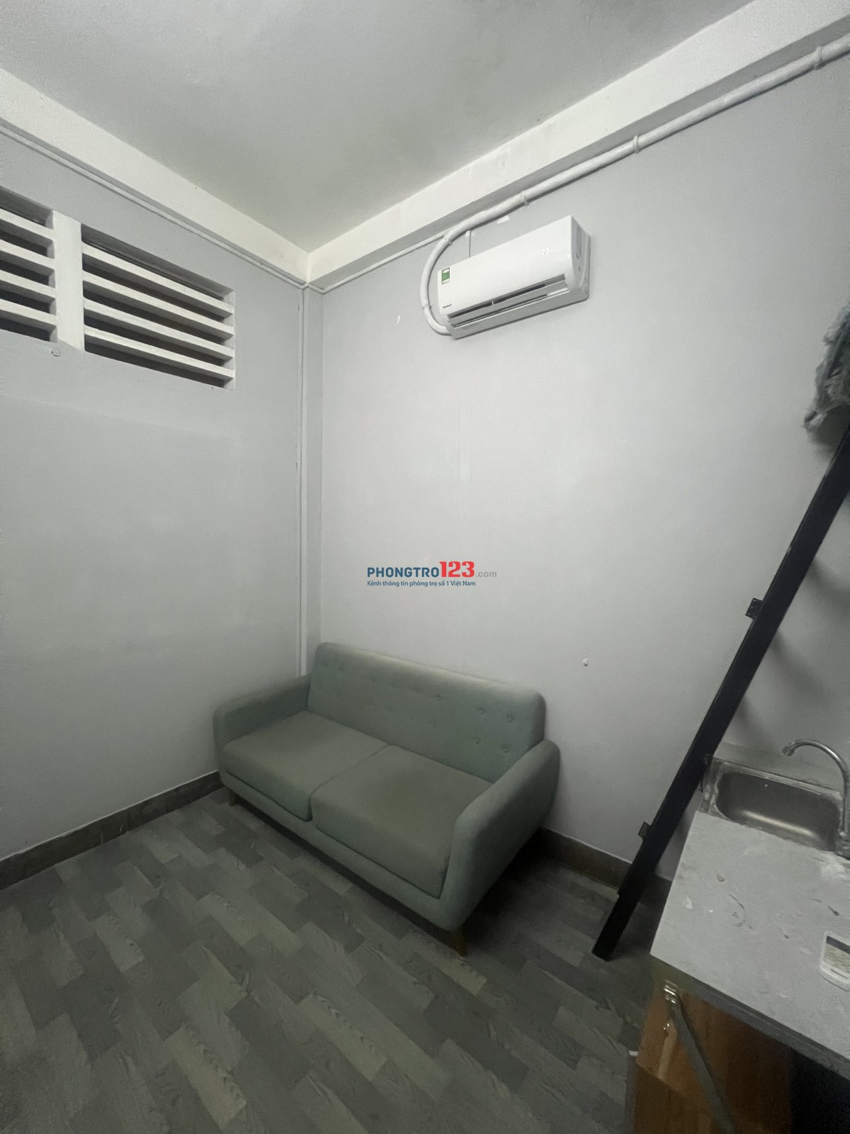 Phòng Trọ Máy Lạnh Giá Rẻ Ngay Trung Tâm Tp