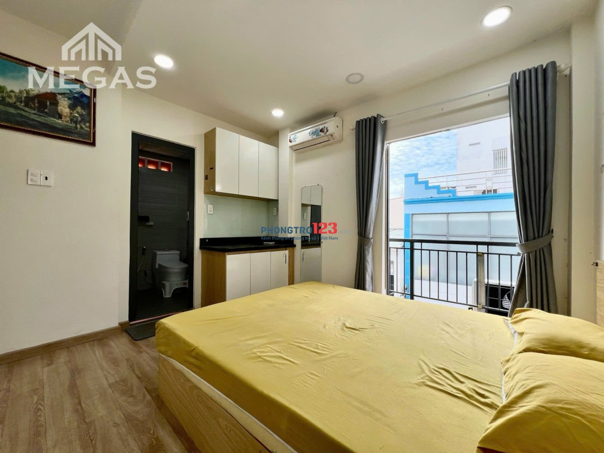 CHO THUÊ PHÒNG BAN CÔNG , GIÁ TỔT , 22m2 - NGAY HOÀNG SA Q3 - GẦN TOÀ NHÀ VIETTEL