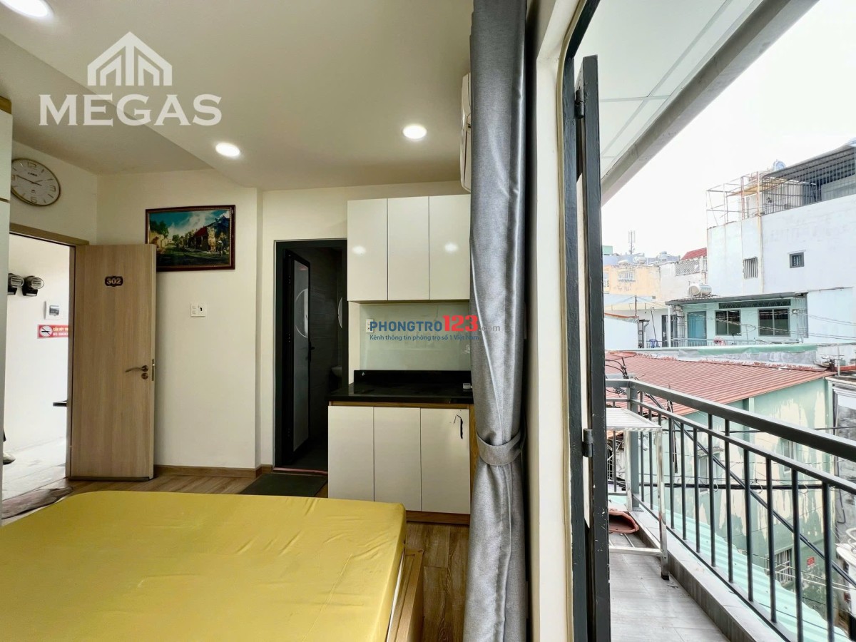 CHO THUÊ PHÒNG BAN CÔNG , GIÁ TỔT , 22m2 - NGAY HOÀNG SA Q3 - GẦN TOÀ NHÀ VIETTEL