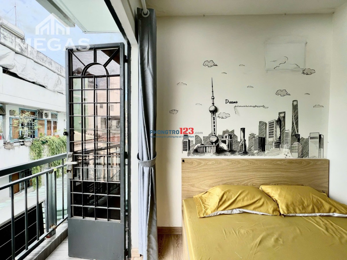 CHO THUÊ PHÒNG BAN CÔNG , GIÁ TỔT , 22m2 - NGAY HOÀNG SA Q3 - GẦN TOÀ NHÀ VIETTEL