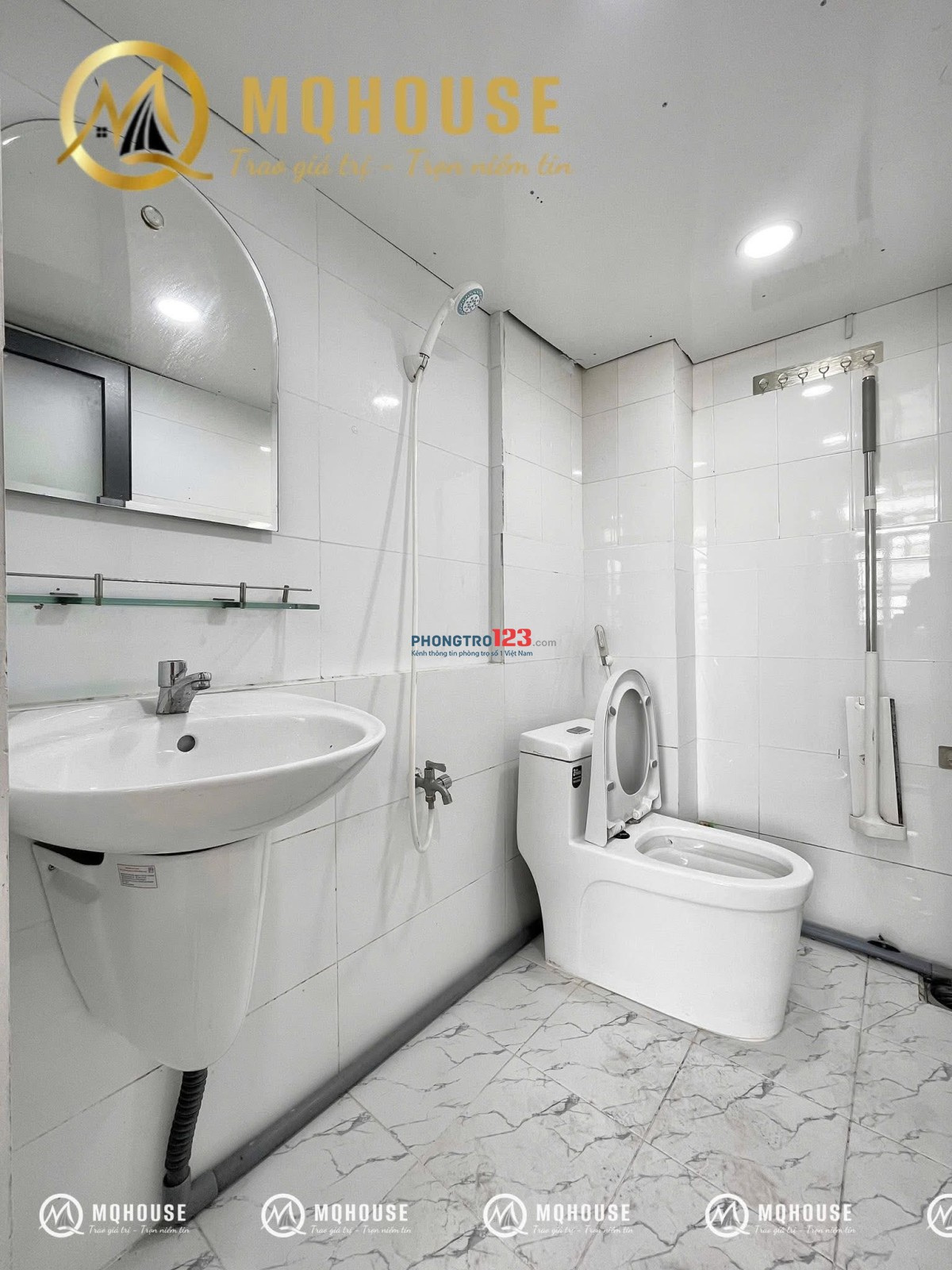 Cho Thuê Căn hộ Mini_Tiện Nghi__An Ninh_Ngay Cầu Vượt Hoàng Hoa Thám