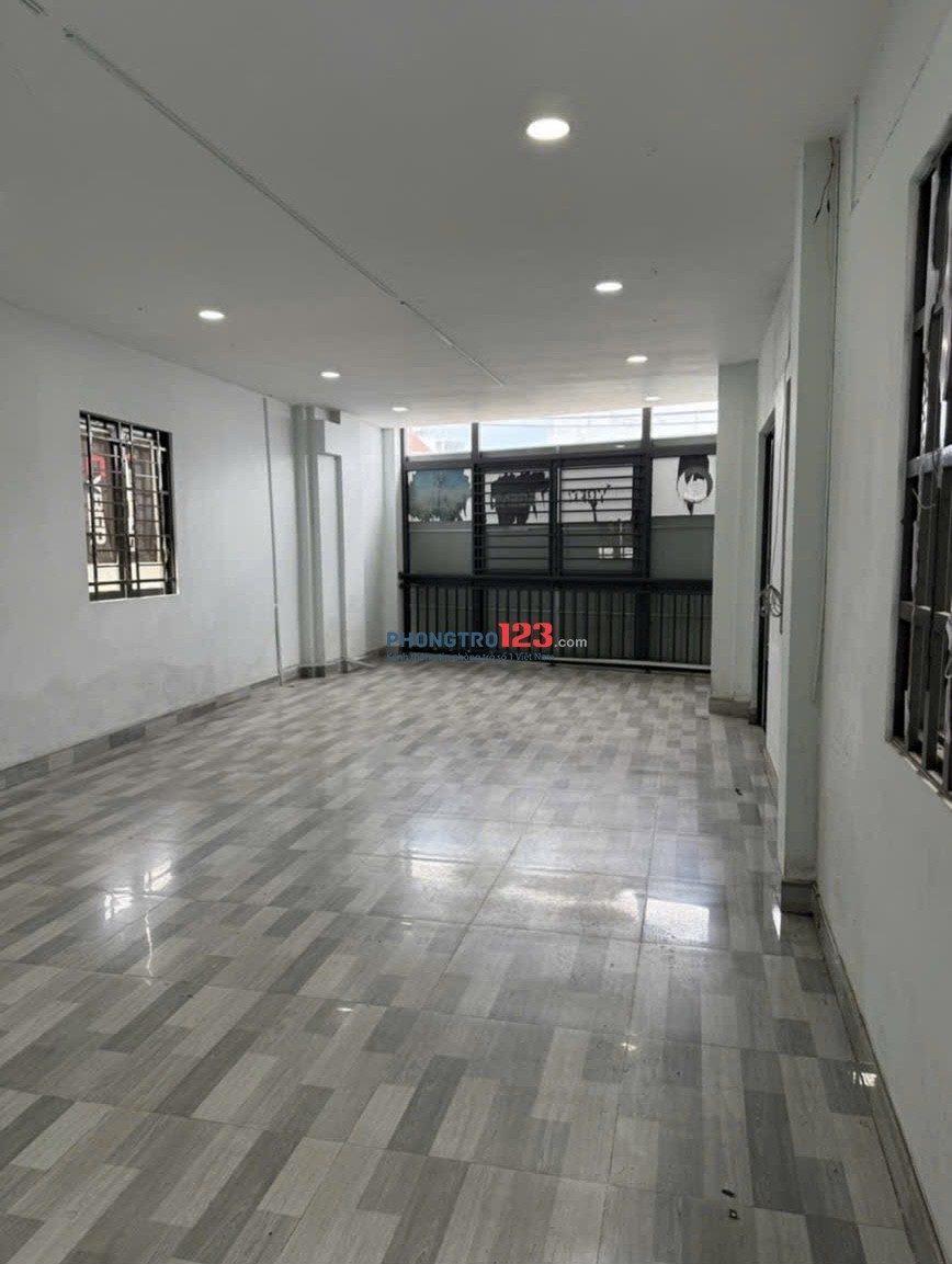 CHO THUÊ NHÀ NGUYÊN CĂN MẶT TIỀN ĐƯỜNG LỚN - HỢP ĐỒNG DÀI HẠN