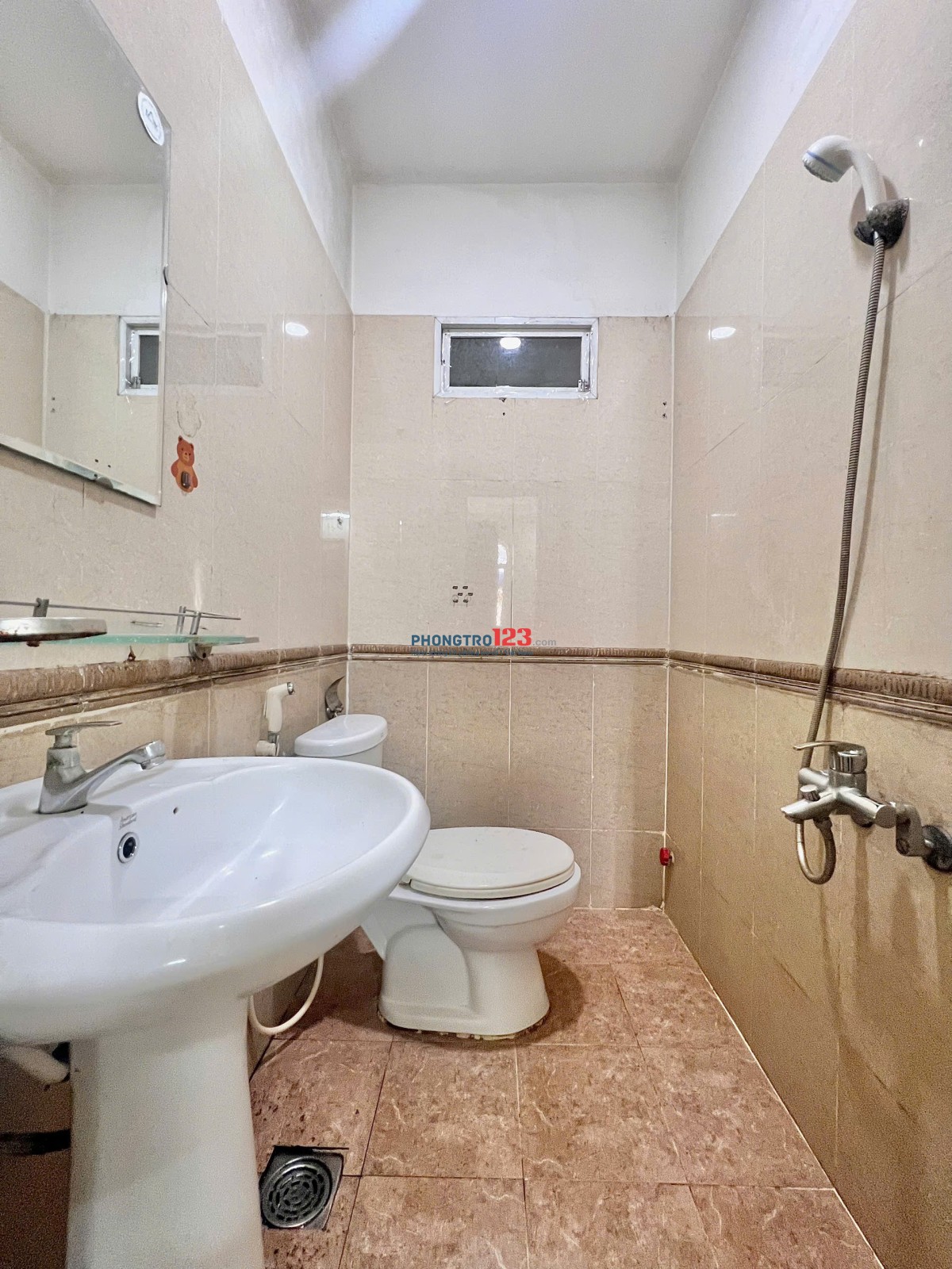 PHÒNG CỬA SỔ THOÁNG 25m2 FULL TIỆN NGHI ĐỘC LẬP GẦN CHỢ TÂN HƯƠNG