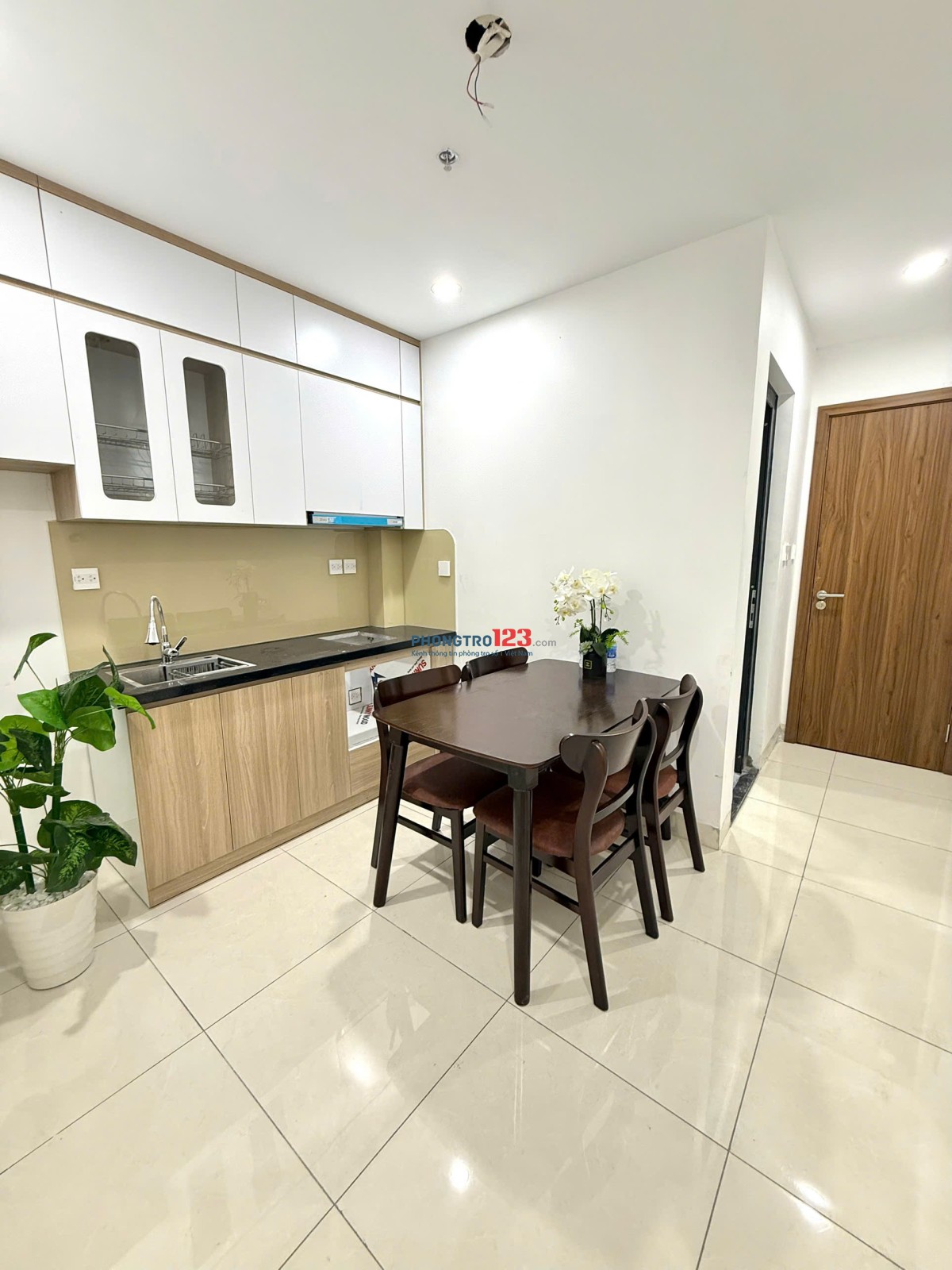 CHO THUÊ CĂN HỘ 2 NGỦ 1 KHÁCH NỘI THẤT CAO CẤP TẠI MỸ ĐÌNH