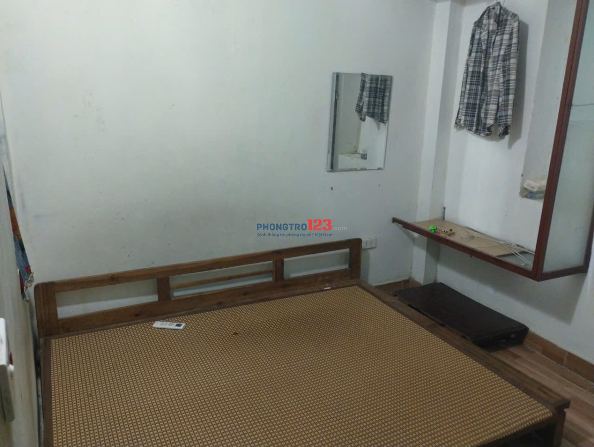 Còn 1 phòng cho sinh viên thuê, yêu cầu ở sạch sẽ, trật tự 1 triệu 6 dịch vụ 200k