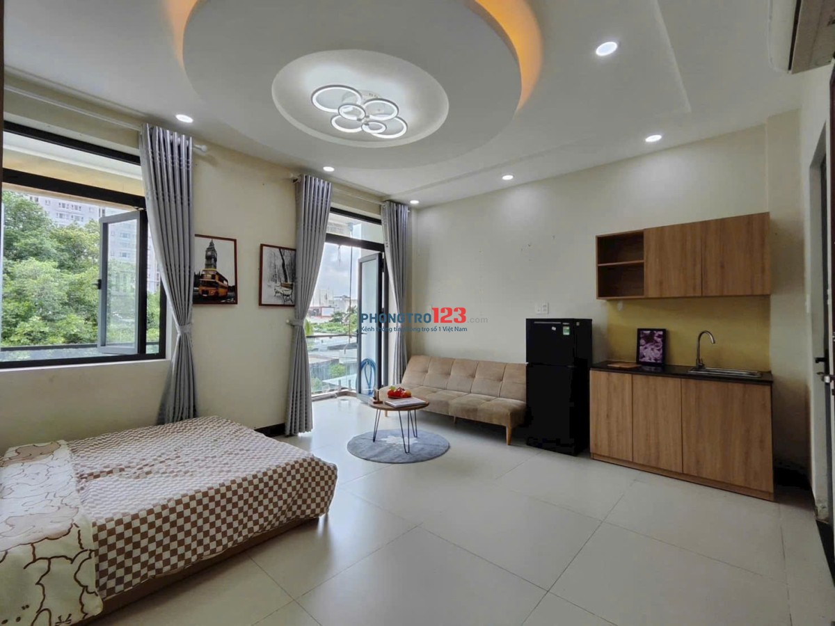 TRỌ BÌNH THẠNH GẦN CHỢ BÀ CHIỂU,ĐH VĂN LANG STUDIO 32m2 BAN CÔNG THOÁNG SÁNG,NGUYỄN XÍ BÌNH THẠNH