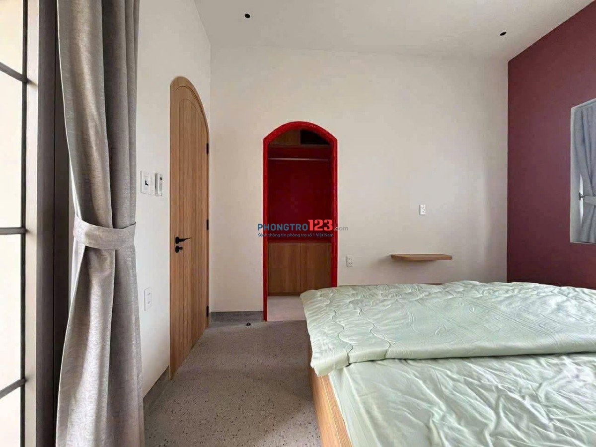 CHO THUÊ NHÀ NGUYÊN CĂN CÓ HỒ BƠI 4 PHÒNG NGỦ FULL NỘI THẤT VỊ TRÍ ĐẸP KHU ĐÔ THỊ FPT ĐÀ NẴNG