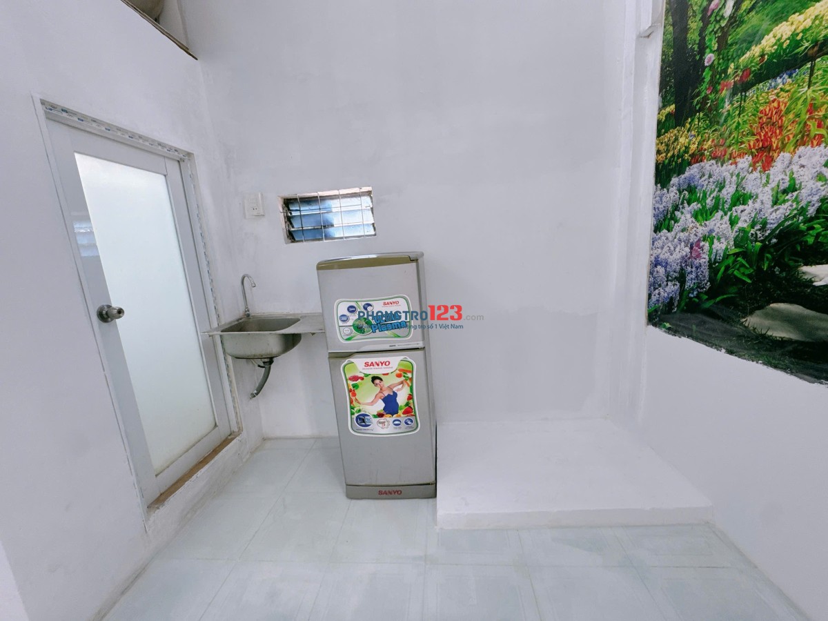 PHÒNG GIÁ RẺ – đường số tan quy quan 7 gần Lotte Mart 500m , trường đại học tôn Đức Thắng 800m