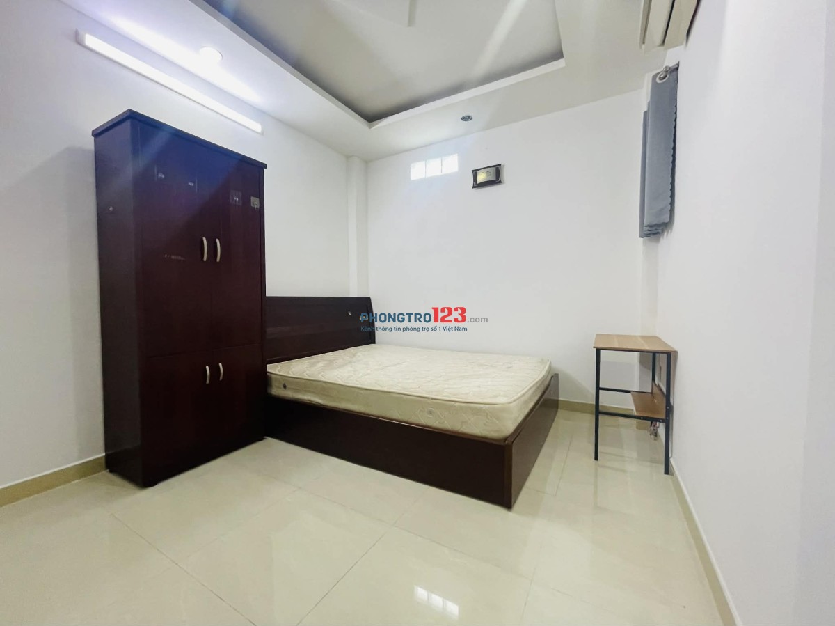 Chính chủ cho thuê phòng mặt tiền trung tâm đủ tiện nghi giá rẻ 3,8tr như hình chụp 100%