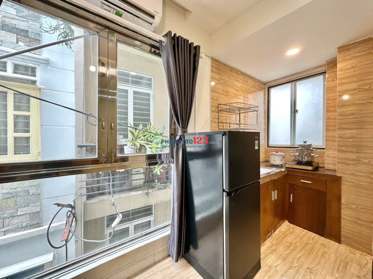 Căn hộ mini 35m2 tách bếp, rộng rãi, thoáng mát, đầy đủ tiện nghi Nguyễn Thị Minh Khai